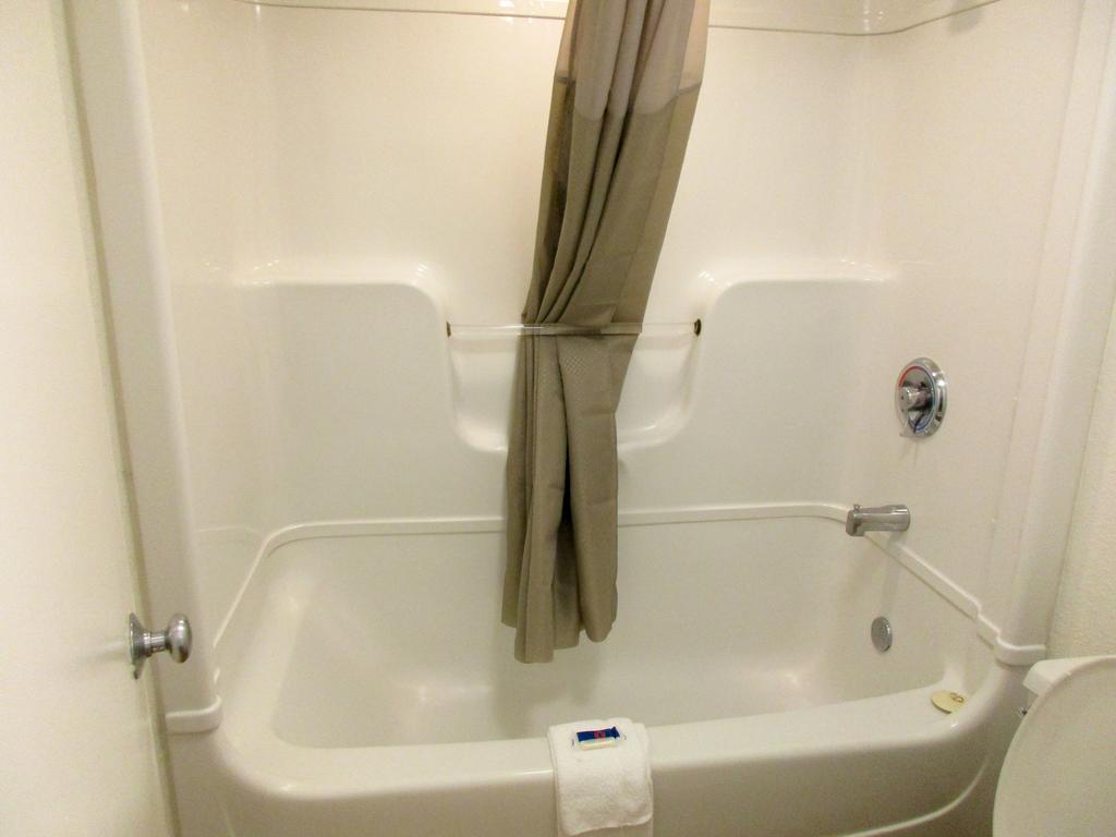 Motel 6 Huntsville - マディソン エクステリア 写真