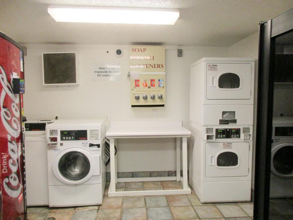 Motel 6 Huntsville - マディソン エクステリア 写真