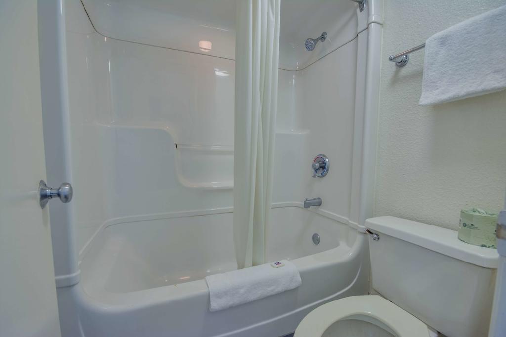Motel 6 Huntsville - マディソン エクステリア 写真