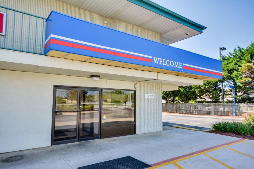 Motel 6 Huntsville - マディソン エクステリア 写真